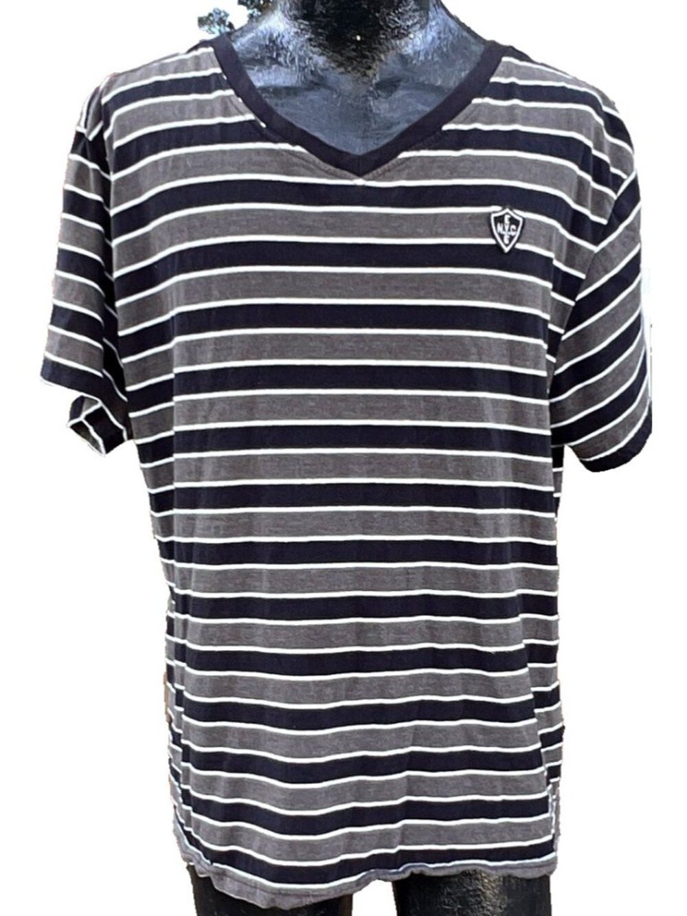Vintage Enyce Sean Combs Co Mens XL Black Grey Striped V‑Neck Tee Y2K Streetwear